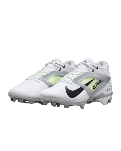 Weiße Nike Alpha Menace 4 Pro Football-Stollenschuhe mit schwarzem Swoosh und neon-grünen Akzenten, entwickelt für Langlebigkeit und Atmungsaktivität.